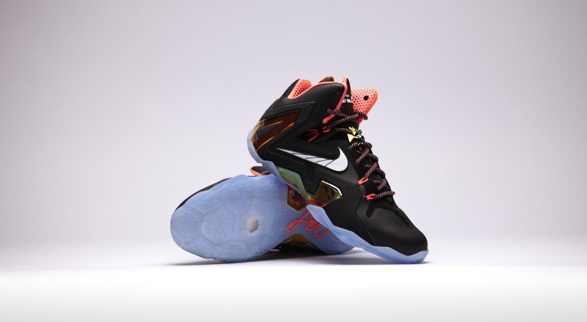 Lebron 11 elite se best sale metallic gold